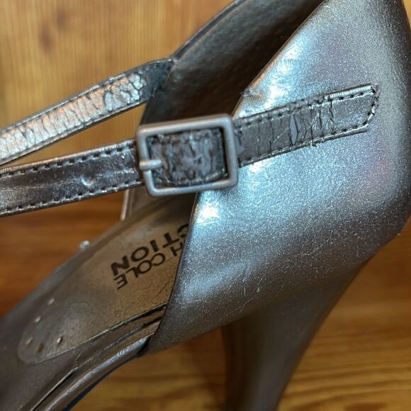 Kenneth Cole Reaction Women’s Gray Snakeskin size 8.5 ankle strap Heels - Picture 5 of 10